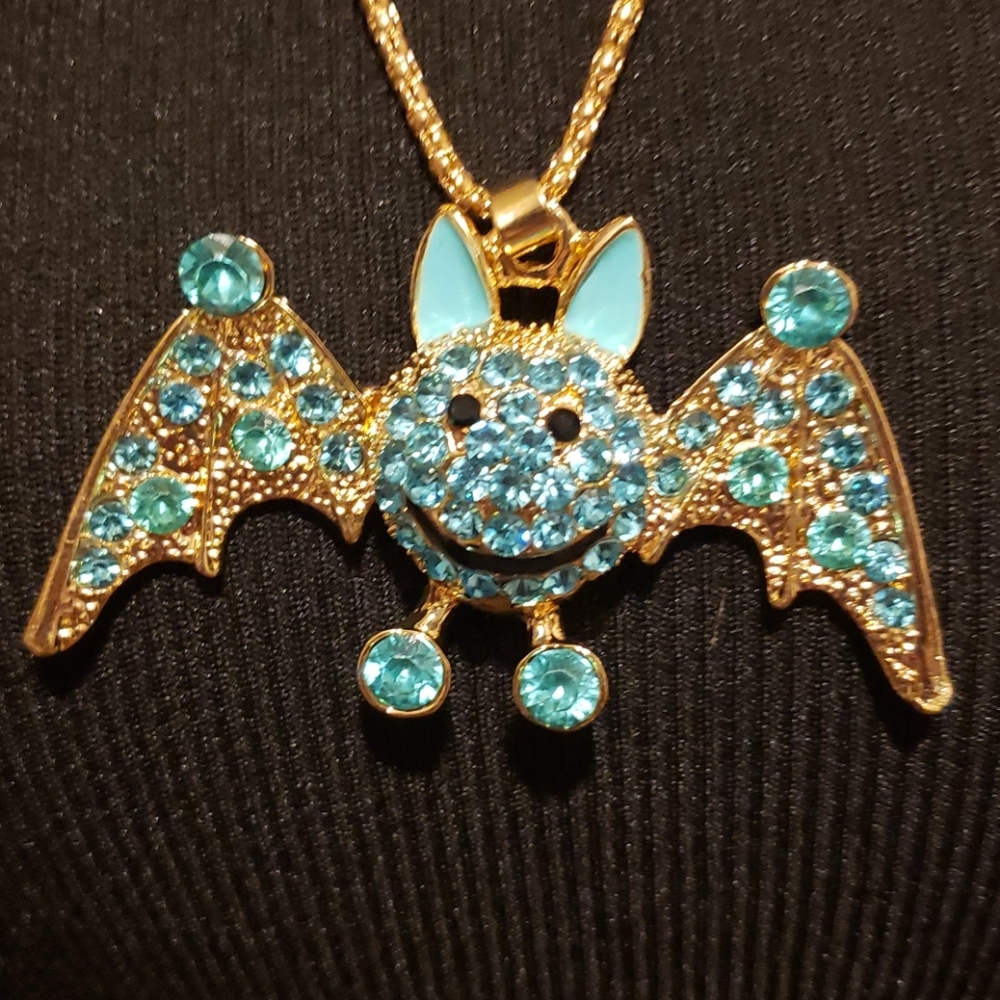 NWT Crystal Blue Boy Bat by Betsey Johnson - Picture 2 of 4